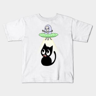 Funny black cat is being abducted by aliens Kids T-Shirt